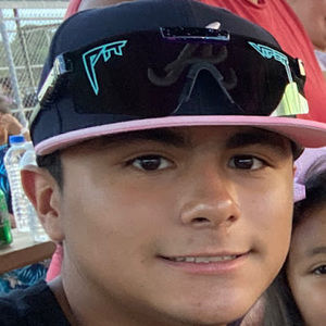 Meet your Posher, Derek